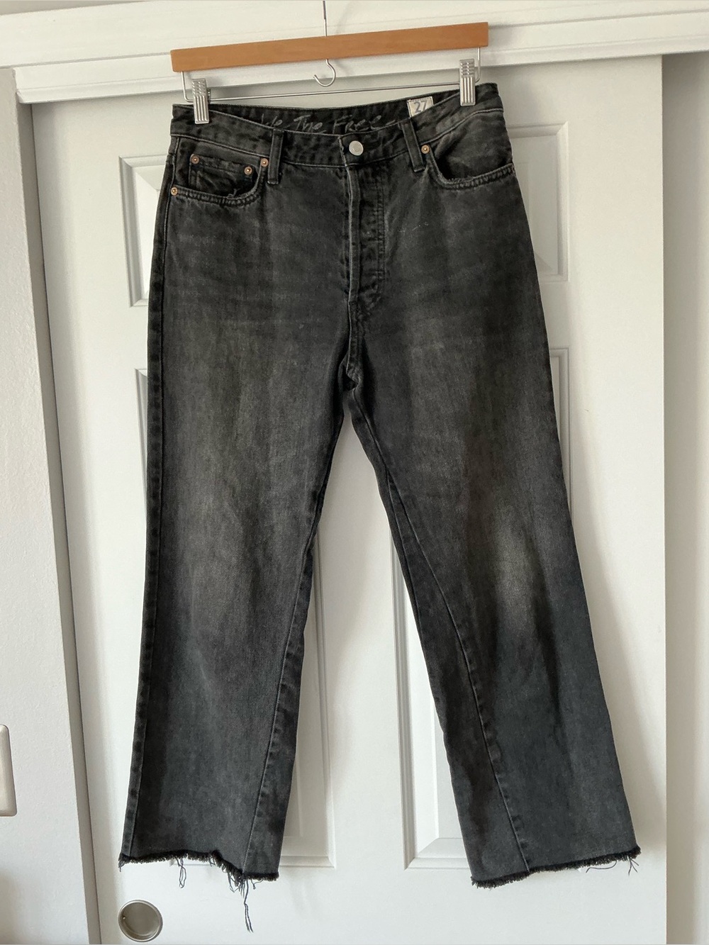 We The Free Washed Black High-Rise  Straight Leg Cropped Raw Jeans 27